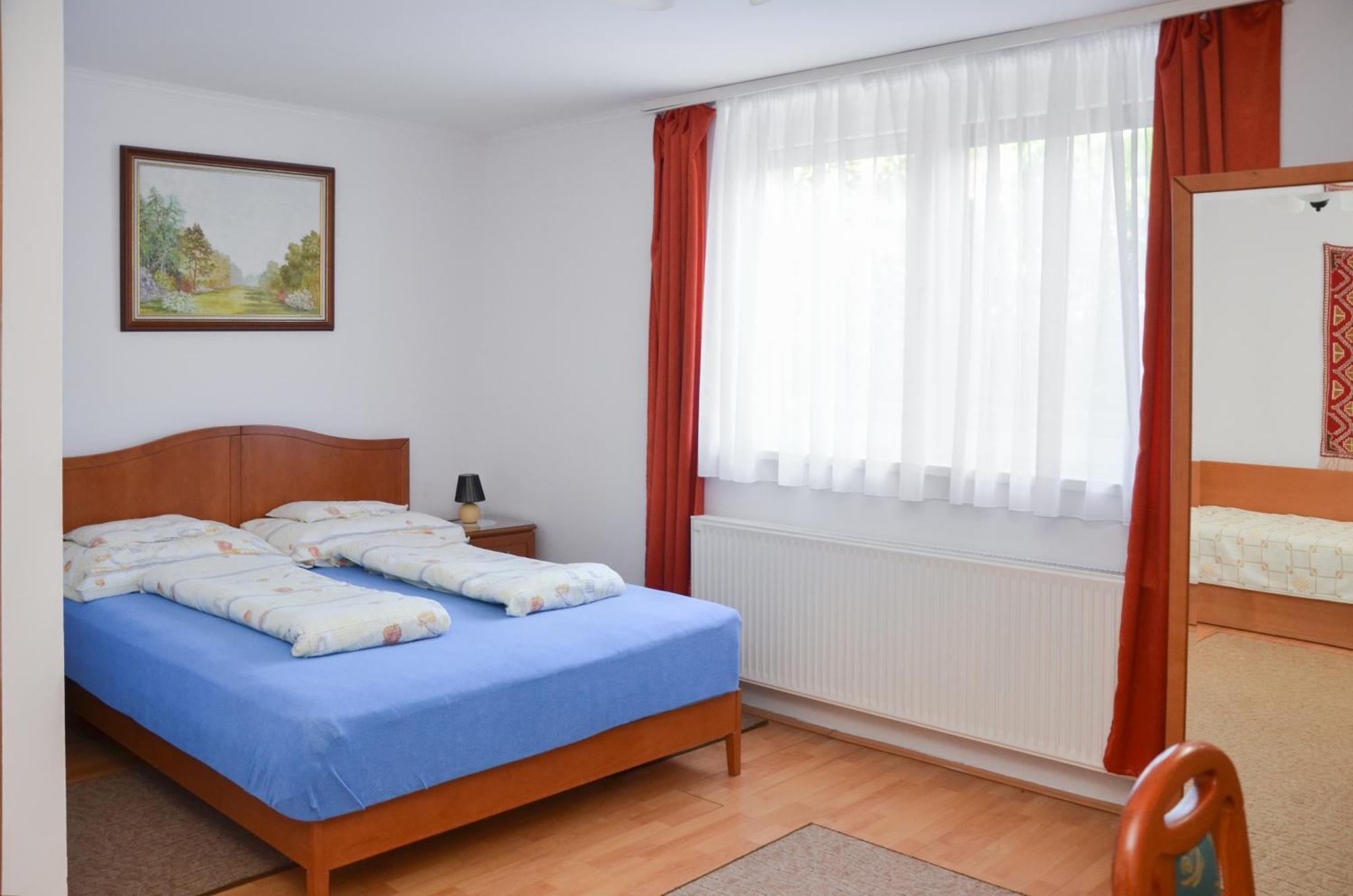 Panoráma Apartmanház Sárvár Exterior foto